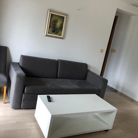 Green Oaza Apartment Фойница Экстерьер фото