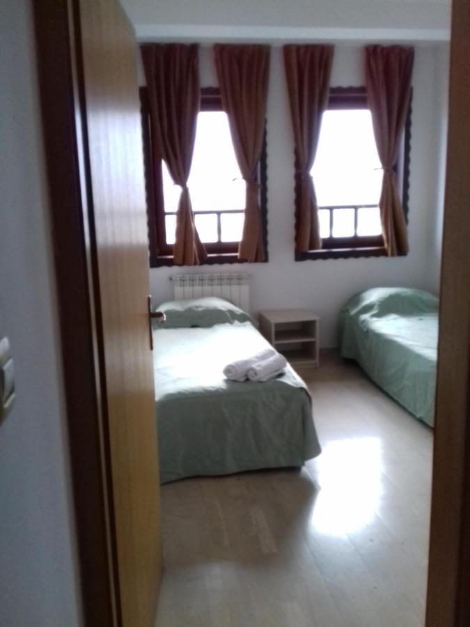 Green Oaza Apartment Фойница Экстерьер фото